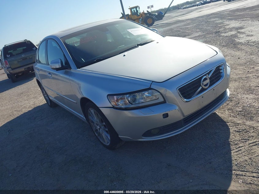 2011 VOLVO S40 T5/T5 R-DESIGN