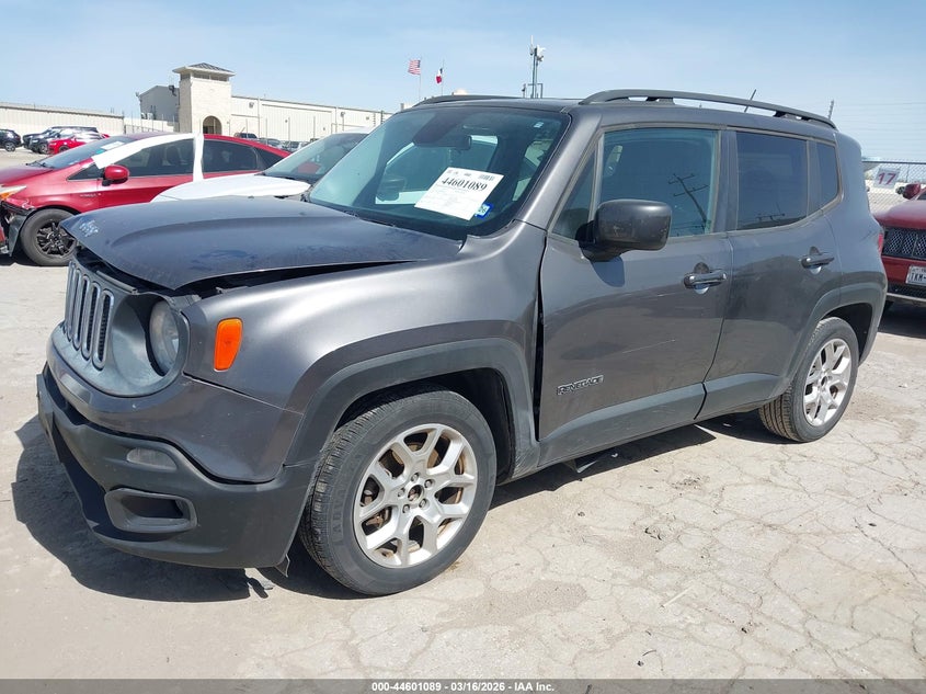 2017 Jeep Renegade Latitude Fwd