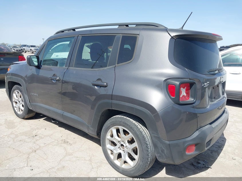 2017 Jeep Renegade Latitude Fwd