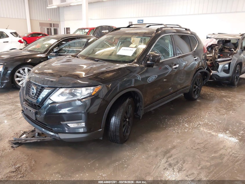 2018 Nissan Rogue Sv