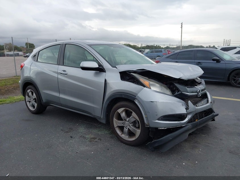 2017 HONDA HR-V LX