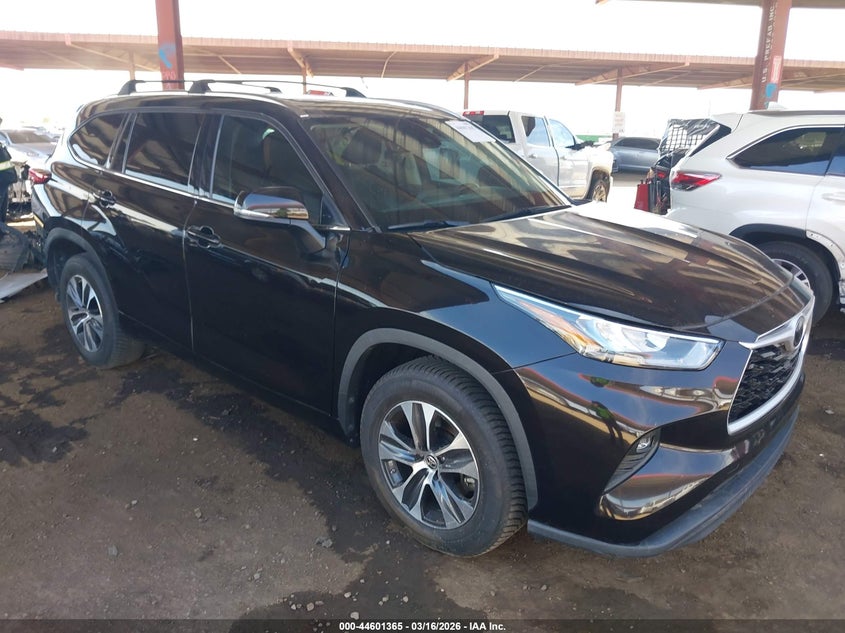 2020 Toyota Highlander Xle