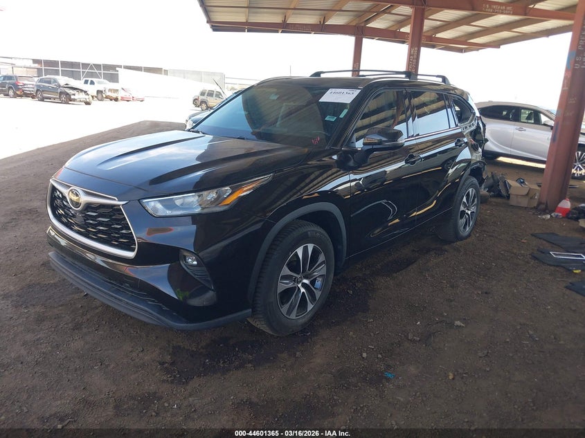 2020 Toyota Highlander Xle