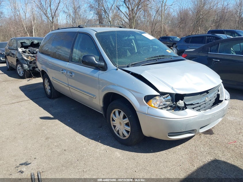 2007 Chrysler Town & Country Touring