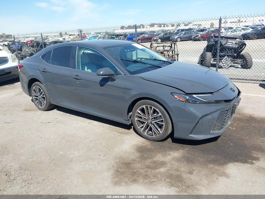 2025 Toyota Camry Xle