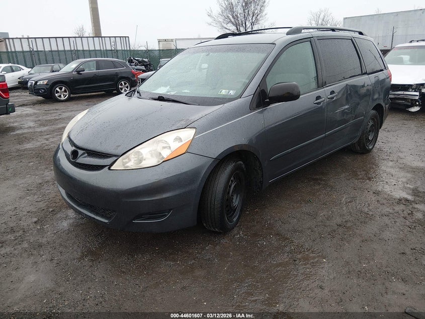 2007 Toyota Sienna Le