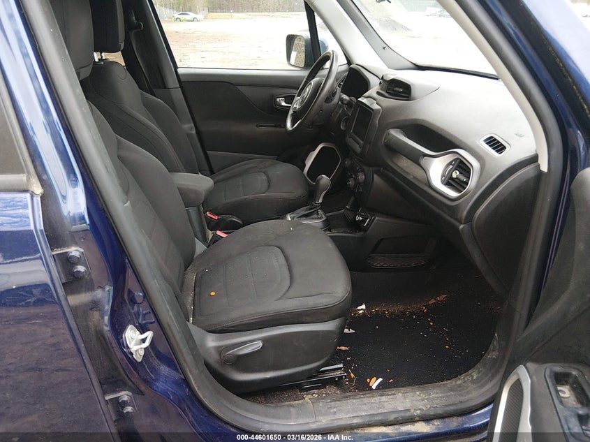 2019 Jeep Renegade Latitude Fwd