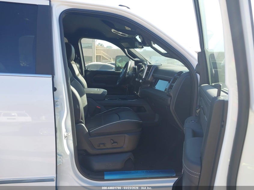 2026 Ram 3500 Limited 4X4 6'4 Box