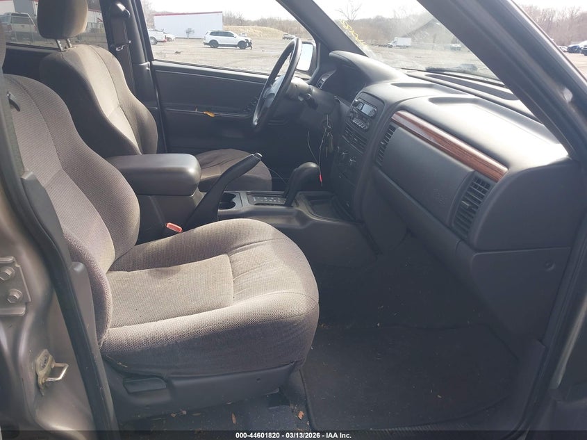 1999 Jeep Grand Cherokee Laredo