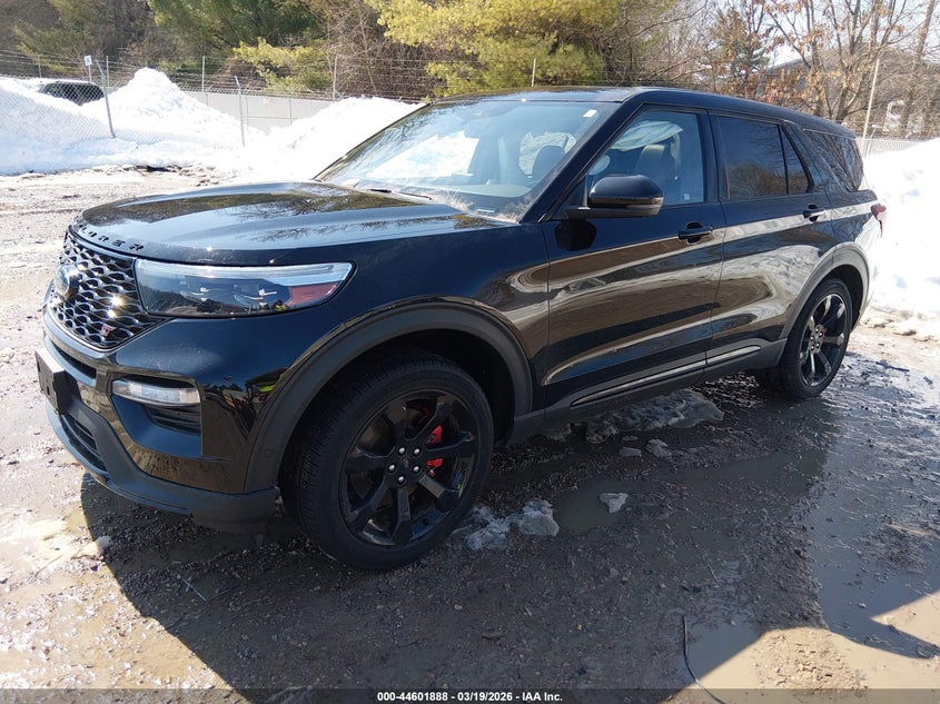 2022 Ford Explorer St