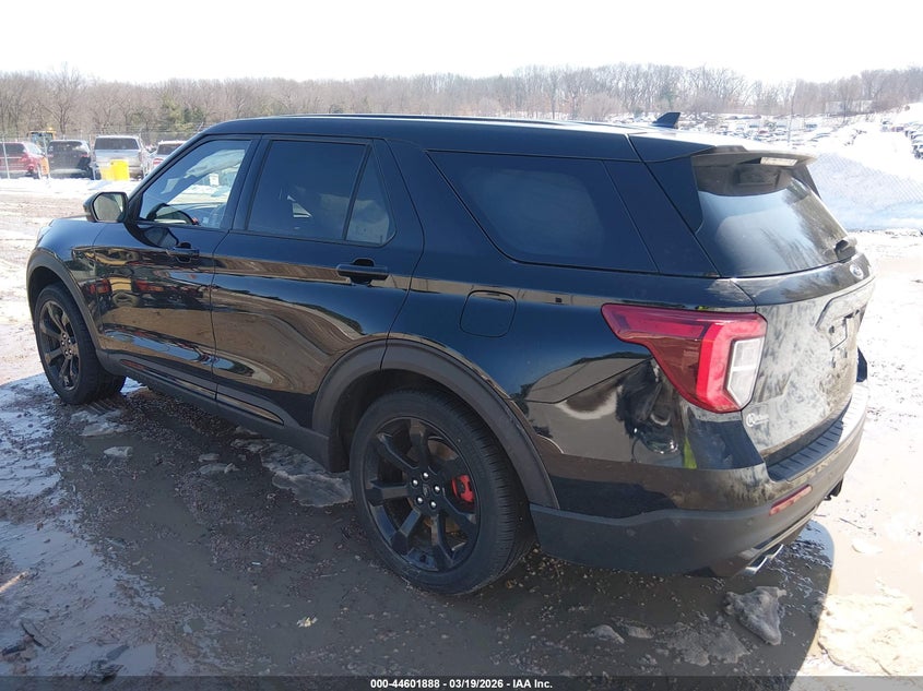 2022 Ford Explorer St