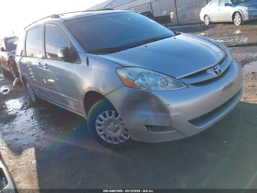 2007 Toyota Sienna Le