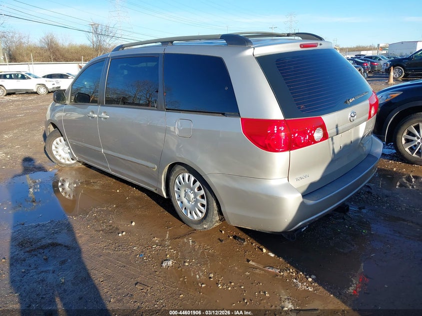 2007 Toyota Sienna Le