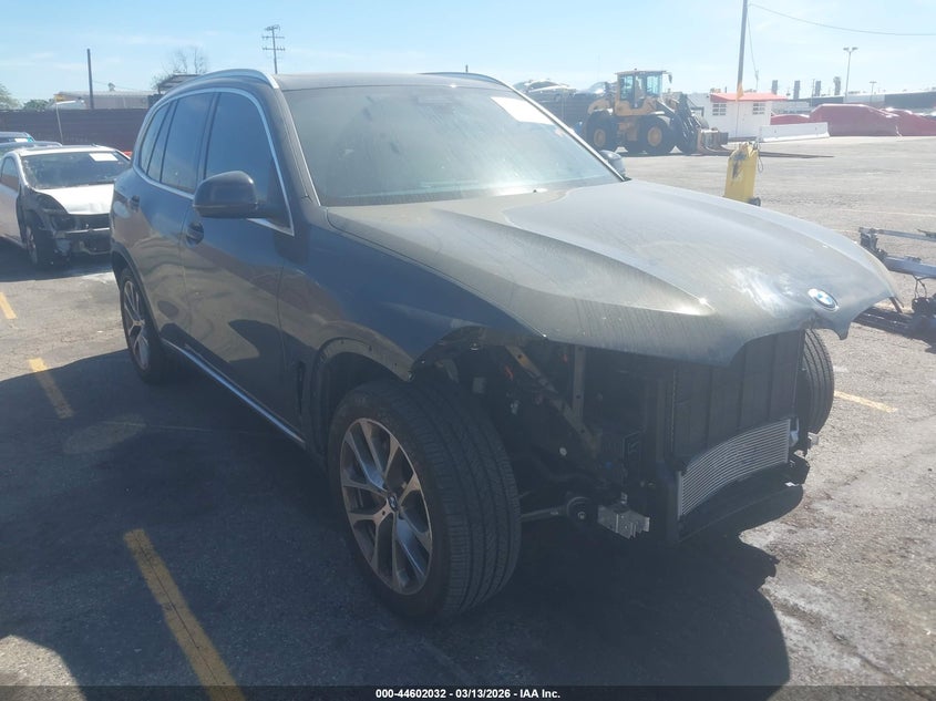 2024 BMW X5 SDRIVE40I