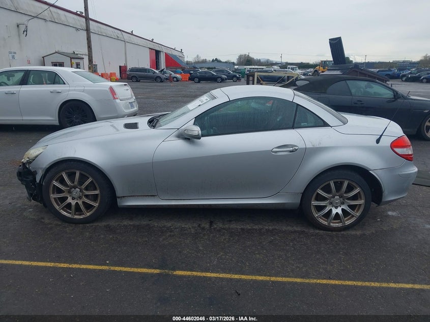 2005 Mercedes-Benz Slk 350 VIN: WDBWK56F55F033852 Lot: 44602046