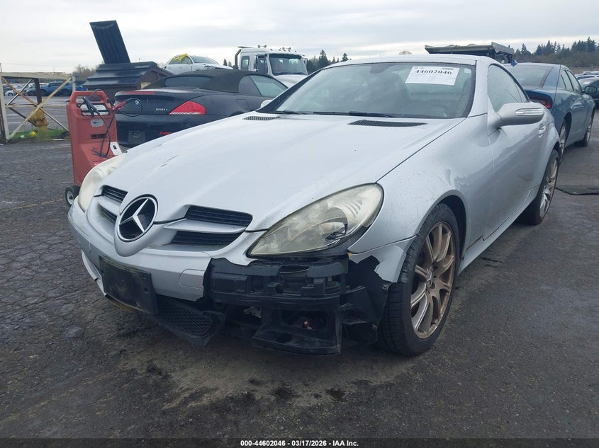2005 Mercedes-Benz Slk 350 VIN: WDBWK56F55F033852 Lot: 44602046