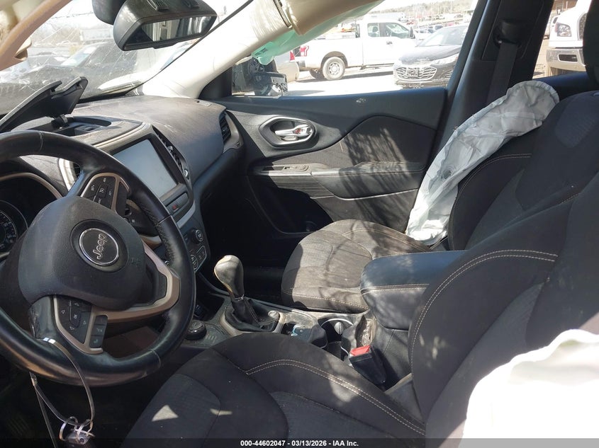 2015 Jeep Cherokee Latitude Altitude