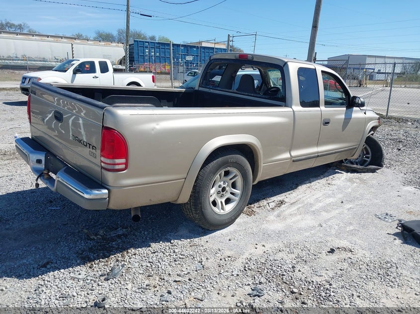 2004 DODGE DAKOTA auction photo 4