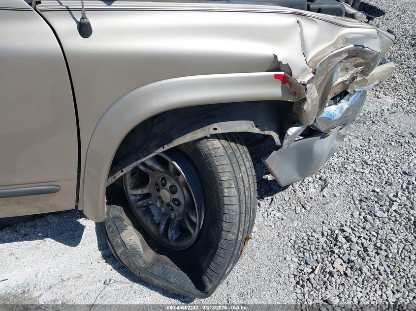 2004 DODGE DAKOTA auction photo 6
