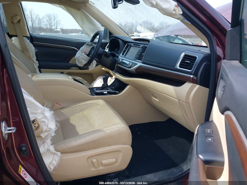 2015 Toyota Highlander Limited Platinum V6