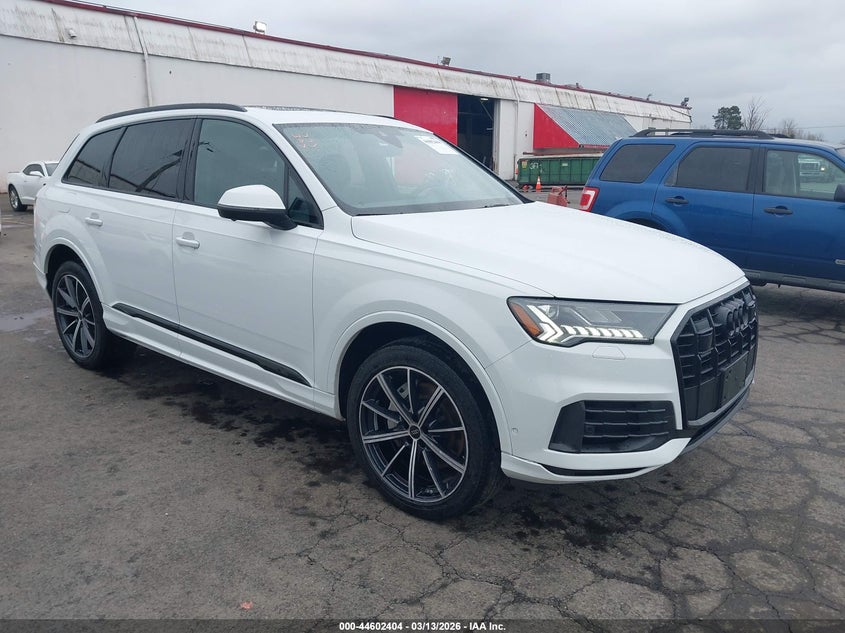 Vin: wa1vxbf71rd008366, lot: 45099332, audi q7 prestige 55 tfsi quattro tiptronic 2024 img_1