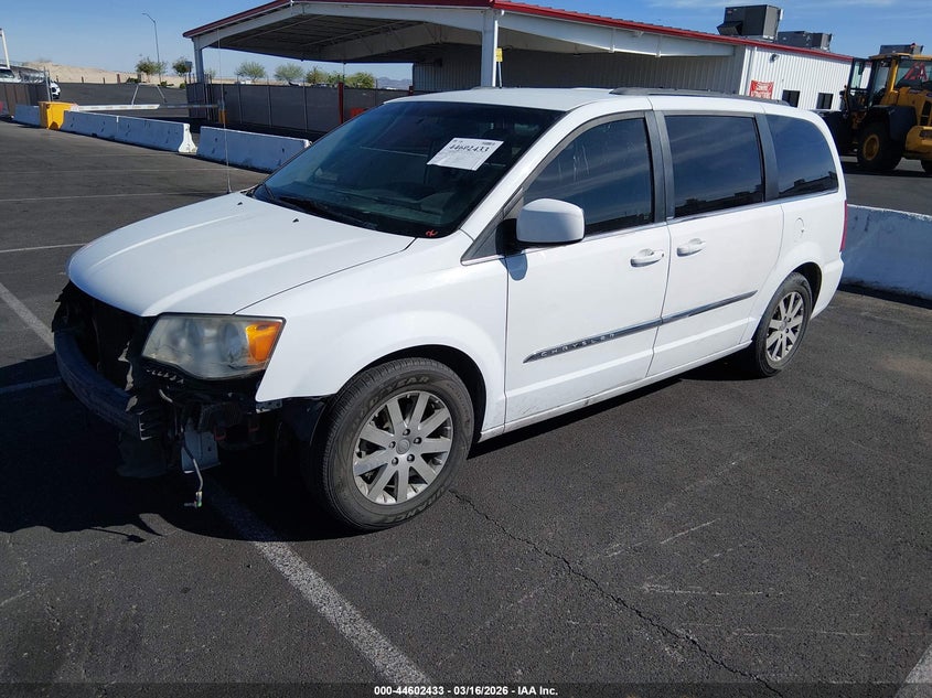 2014 Chrysler Town & Country Touring