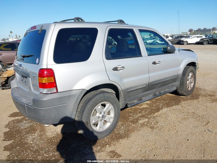 2005 Ford Escape Xlt