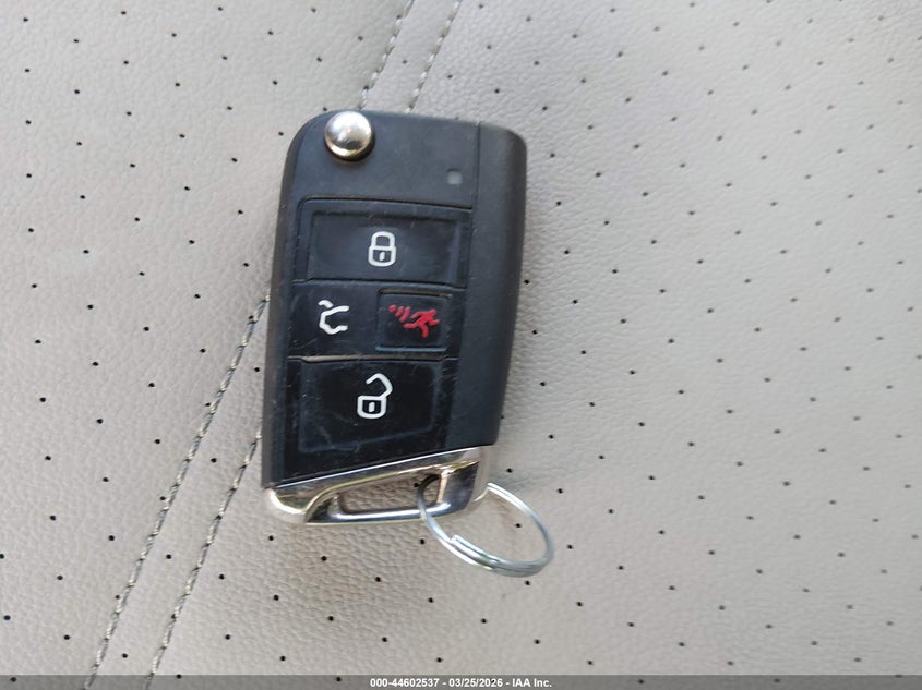 2015 Volkswagen Golf Sportwagen Tdi S 4-Door VIN: 3VWFA7AU8FM504977 Lot: 44602537