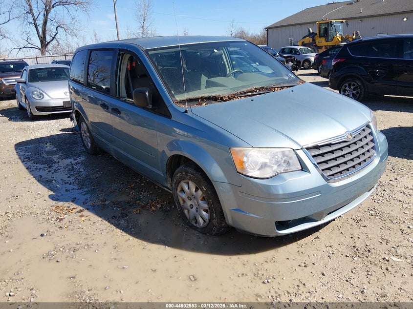2008 Chrysler Town & Country Lx