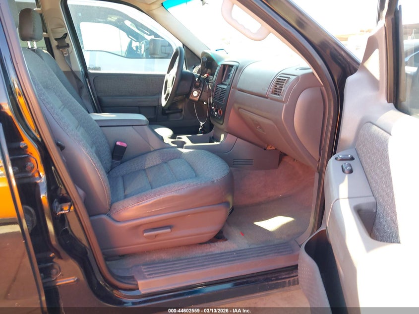 2003 Ford Explorer Xls