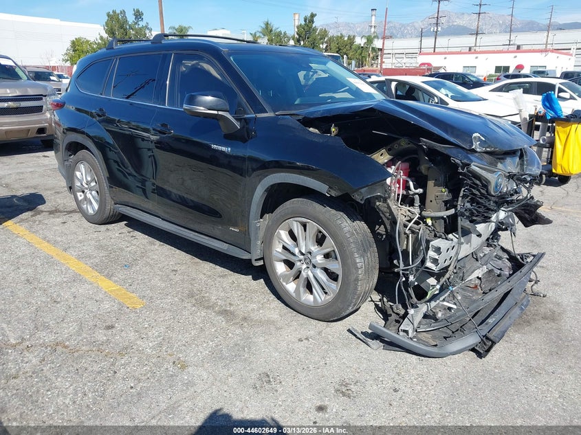 2021 Toyota Highlander Hybrid Limited