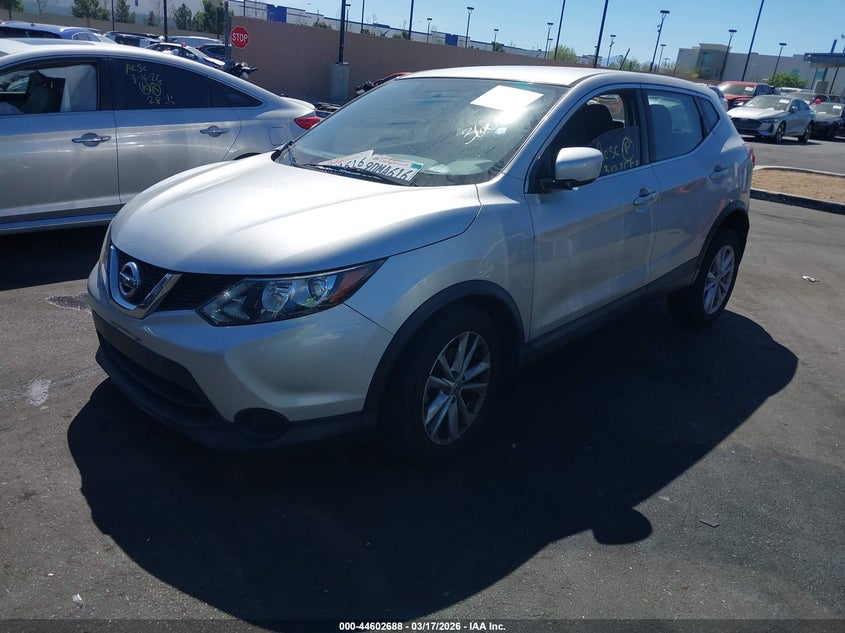 2017 Nissan Rogue Sport S