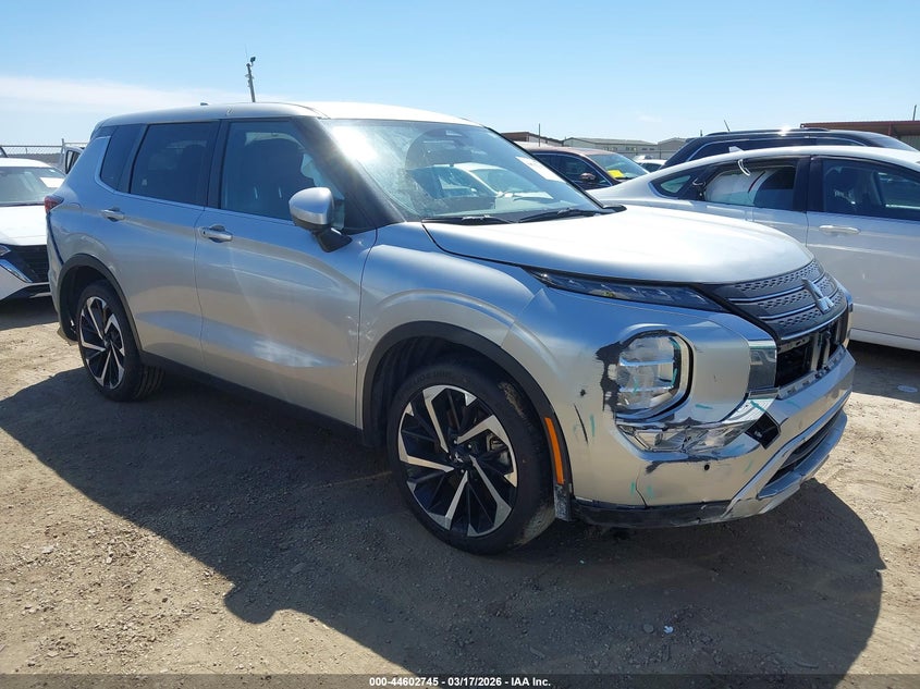 2024 Mitsubishi Outlander Se 2.5 2Wd/Se Black Edition S-Awc/Se Black Edition W/Pano Roof S-Awc