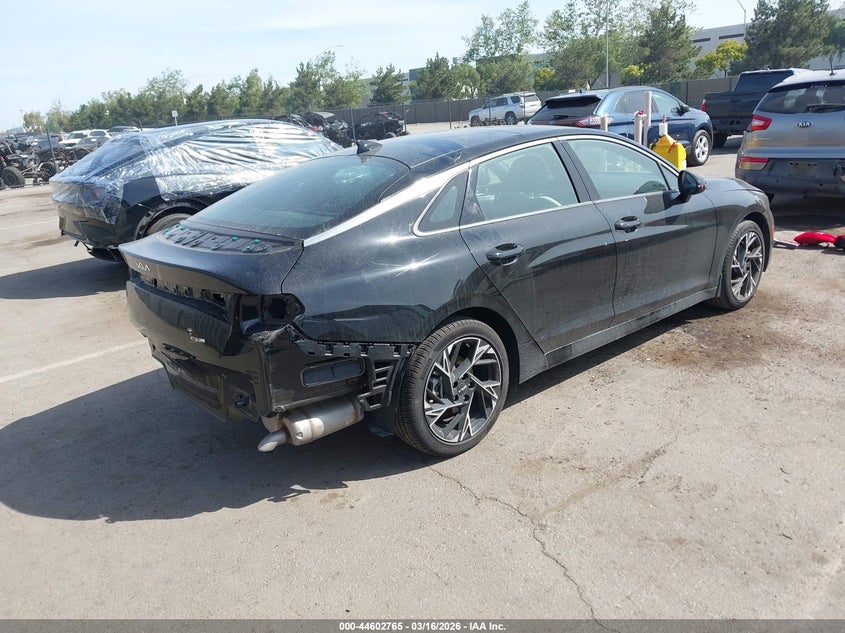 2025 Kia K5 Gt-Line
