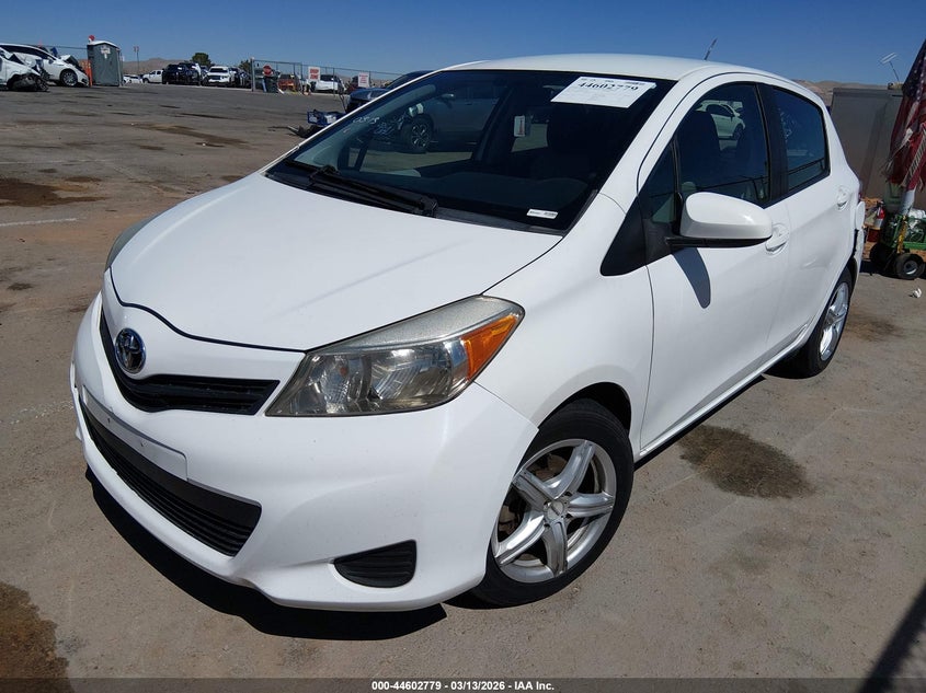 2012 Toyota Yaris Le