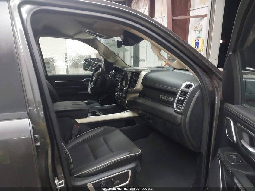 2021 Ram 1500 Laramie 4X4 5'7 Box