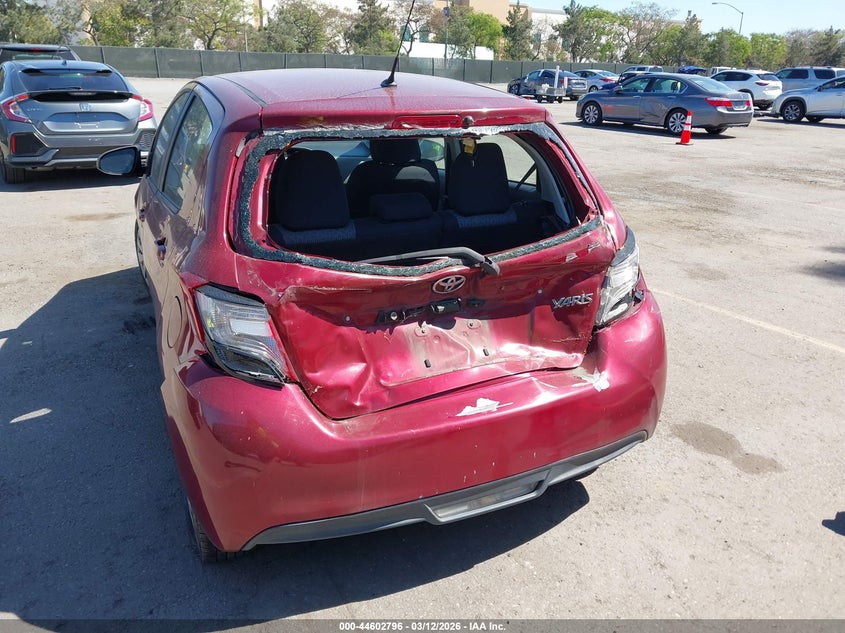 2017 TOYOTA YARIS auction photo 6