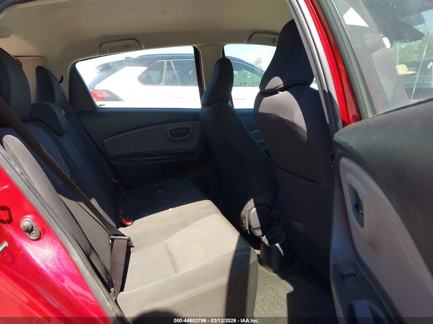 2017 TOYOTA YARIS auction photo 8