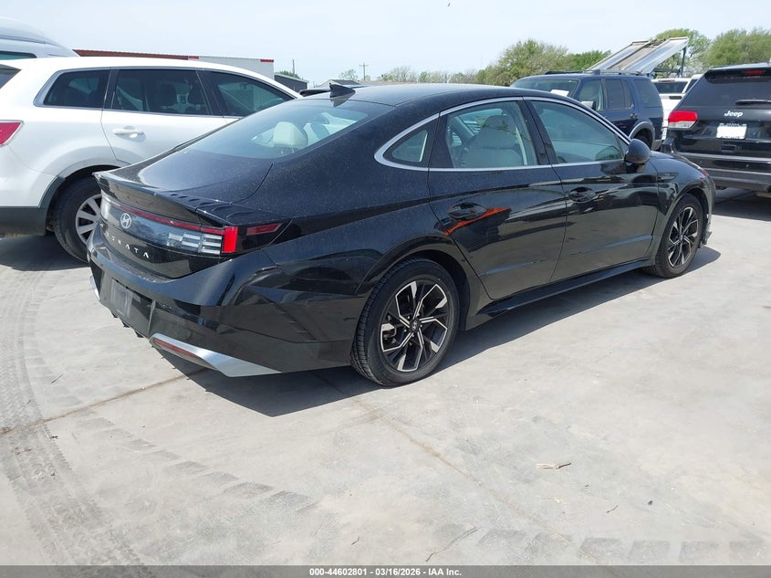 2024 Hyundai Sonata Sel