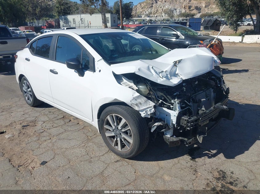 2024 Nissan Versa 1.6 S