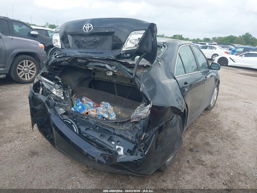2011 Toyota Camry Le