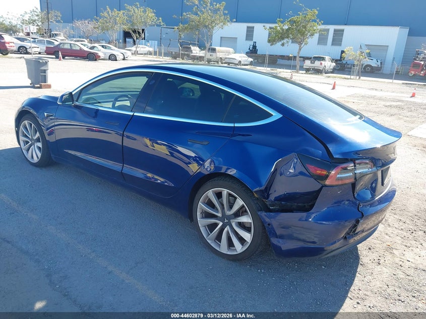 2019 Tesla Model 3 Long Range/Performance