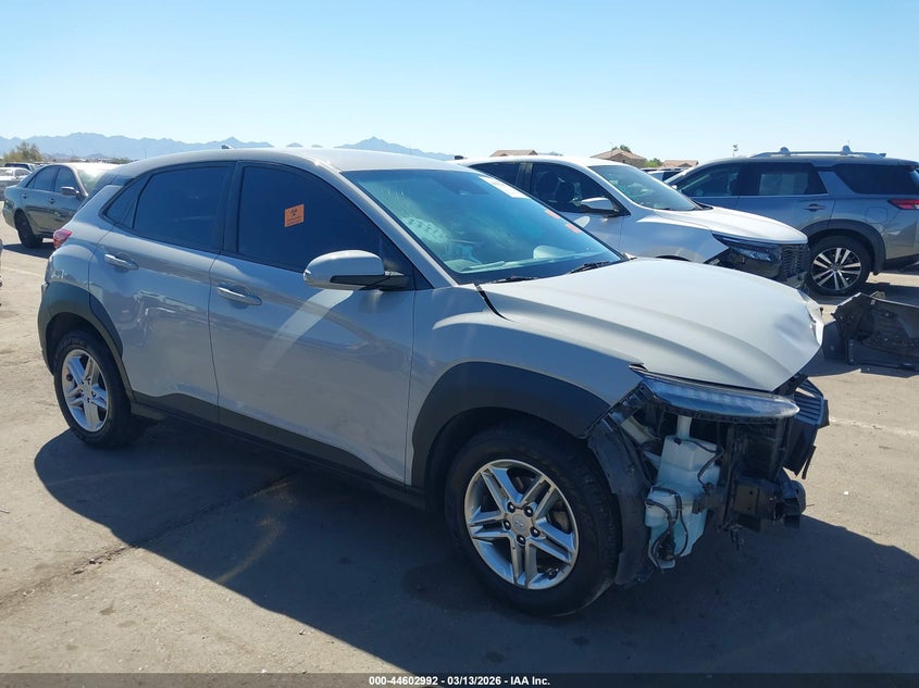 2023 HYUNDAI KONA SE