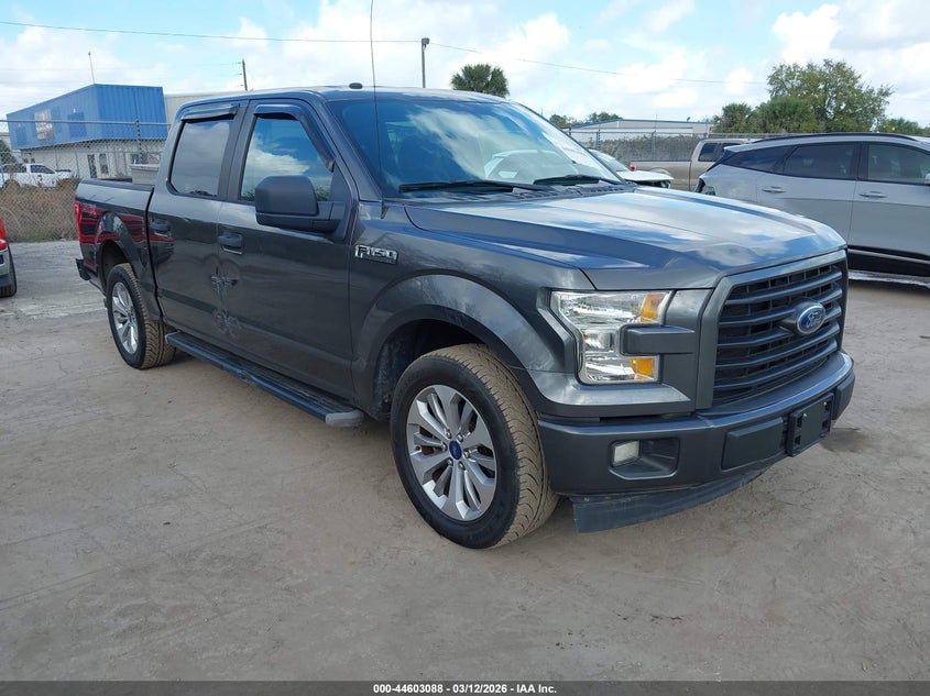 1FTEW1CF0HFC50244 2017 Ford F-150 King Ranch/Lariat/Platinum/Xl/Xlt auction photo 1