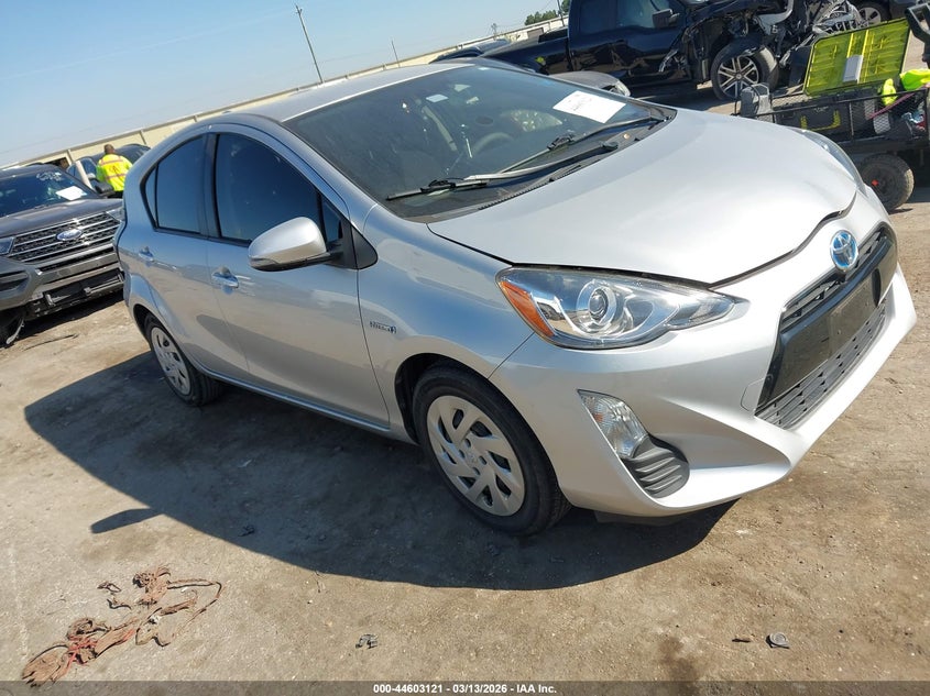 2016 Toyota Prius C Three