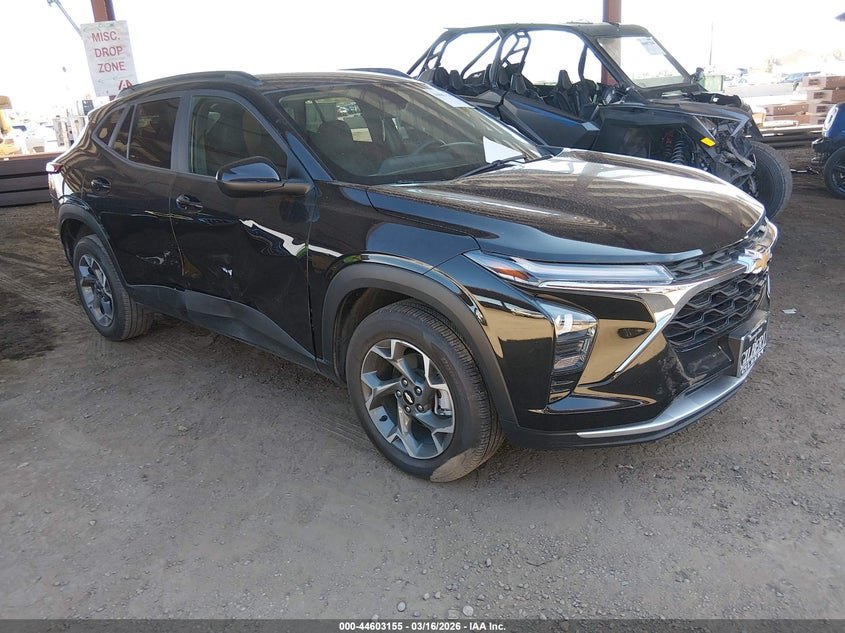 2024 CHEVROLET TRAX FWD LT