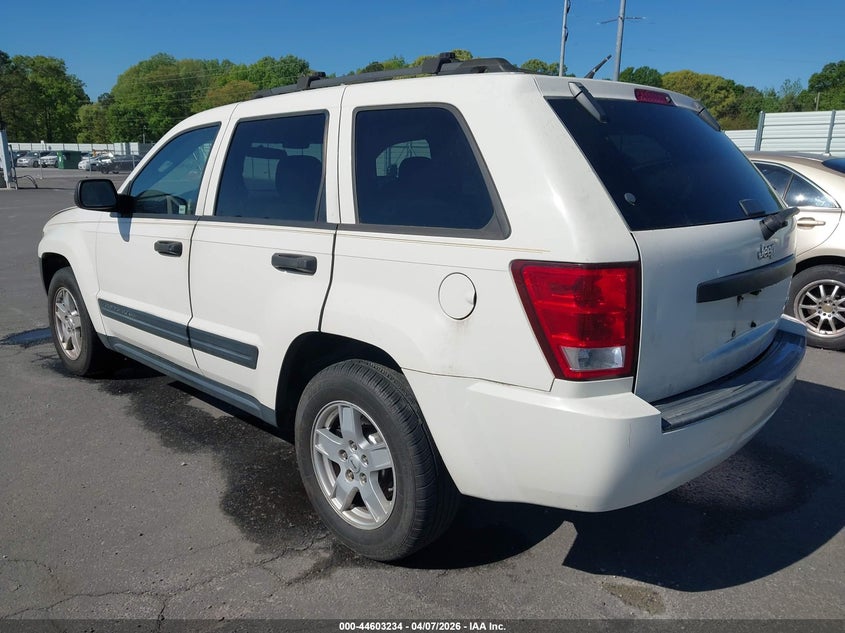 2005 Jeep Grand Cherokee Laredo