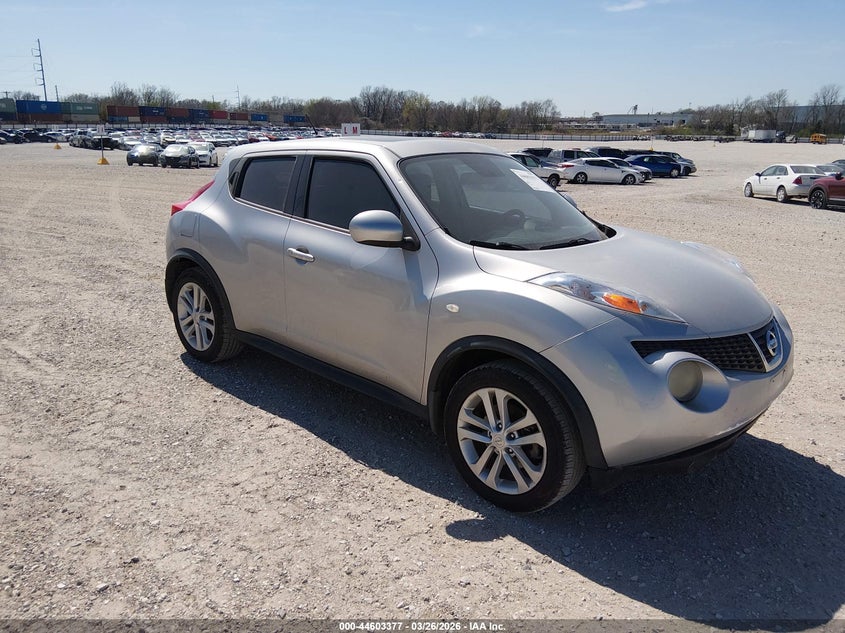 2011 NISSAN JUKE SL