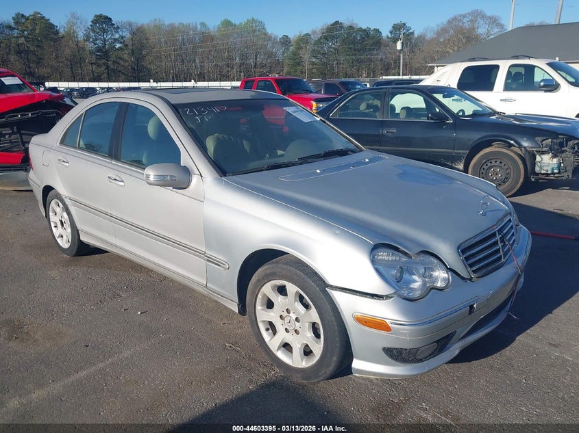 2005 Mercedes-Benz C 240 Luxury 4Matic
