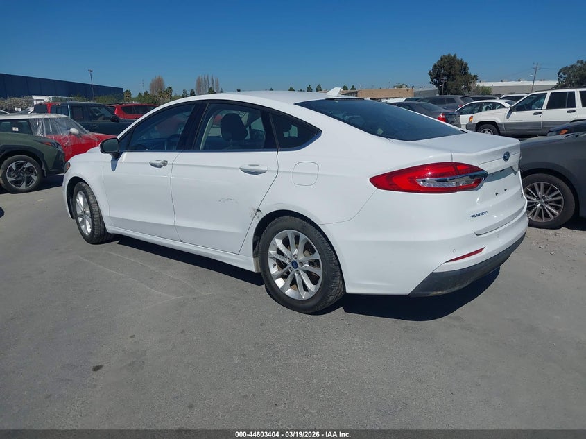 2020 Ford Fusion Se